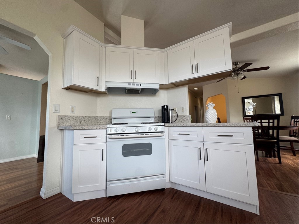 50 Cypress, Anaheim CA 92801 - photo 11