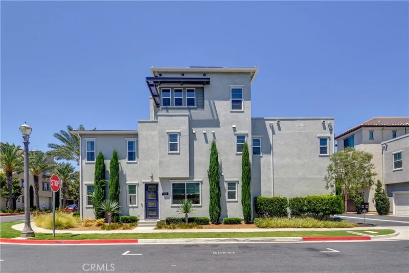 500 S Motif, Anaheim