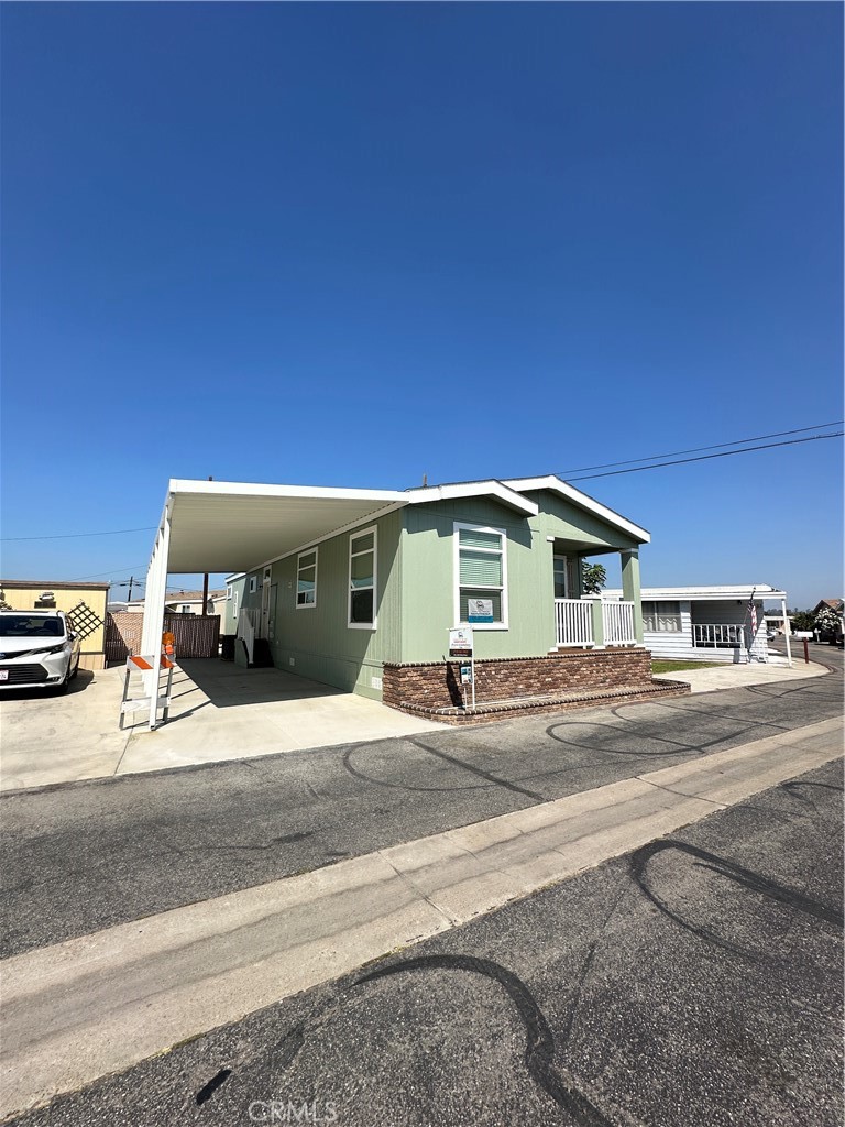501 E Orangethorpe Ave 31, Anaheim CA 92801 - photo 1