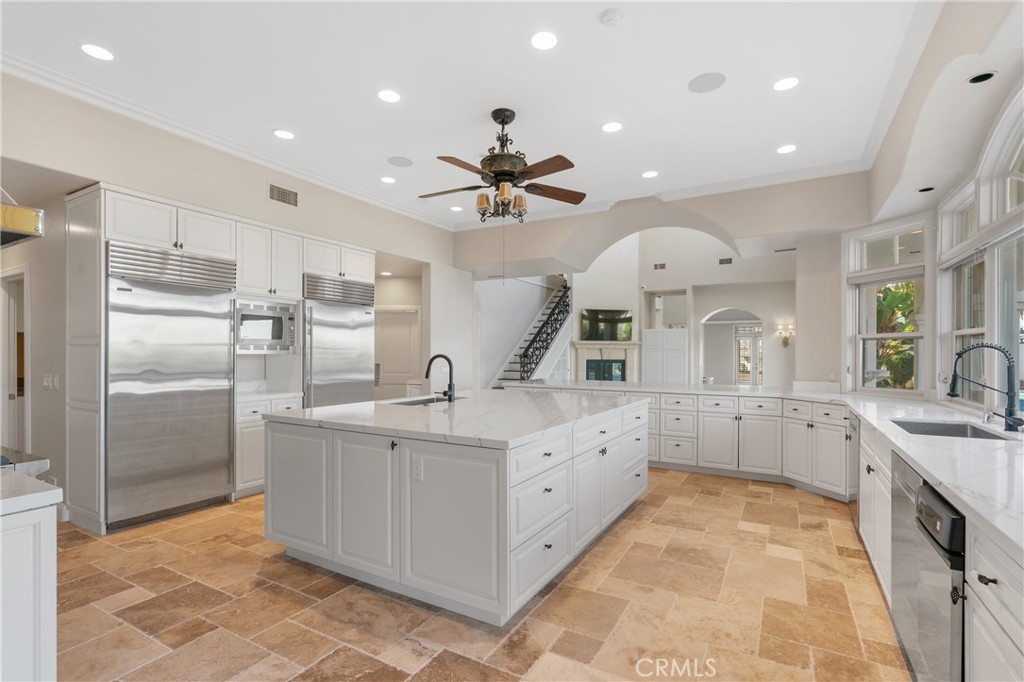 5081 E Copa De Oro Drive, Anaheim CA 92807 - photo 8