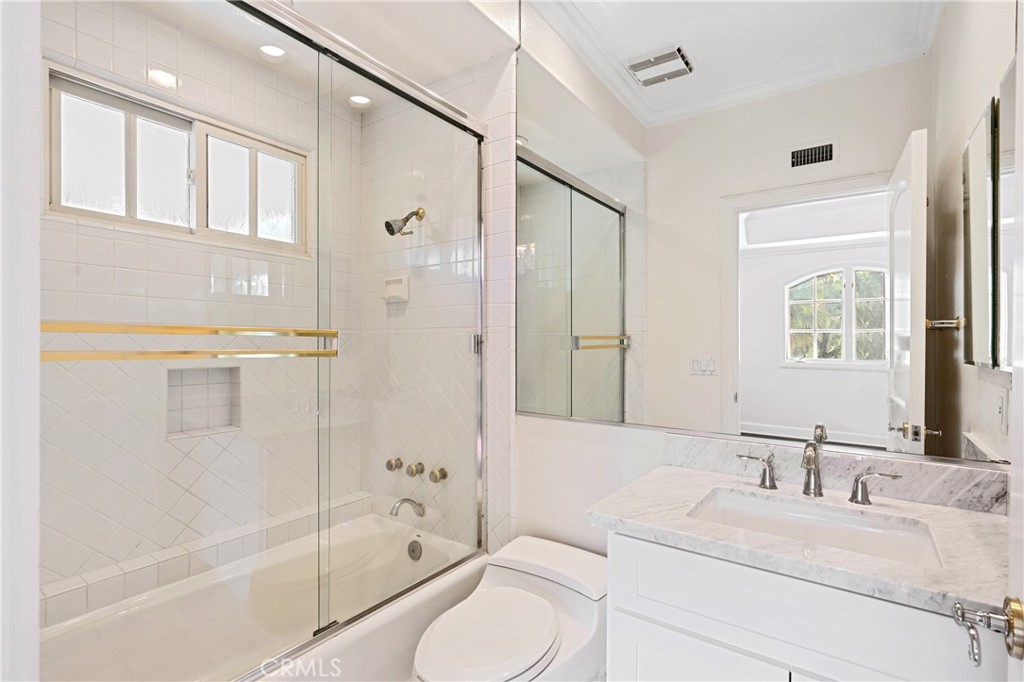5081 E Copa De Oro Drive, Anaheim CA 92807 - photo 48