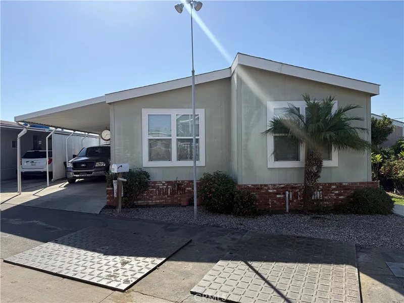 51 Maple Via, Anaheim