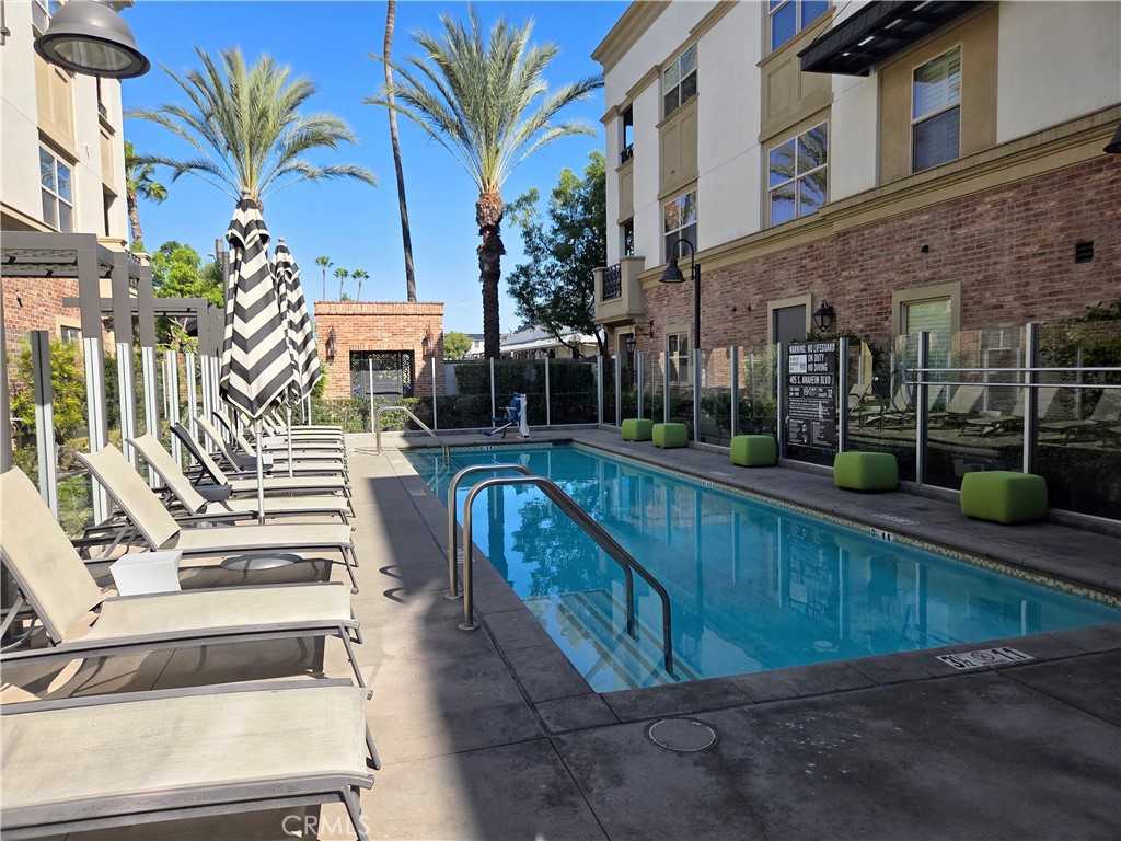 Association Pool Area - 510 S Anaheim, Anaheim CA 92805 - photo 35