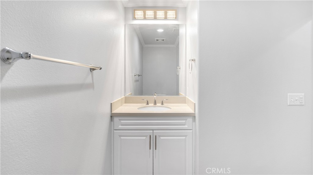 Powder Room - 514 S Melrose, Anaheim CA 92805 - photo 16