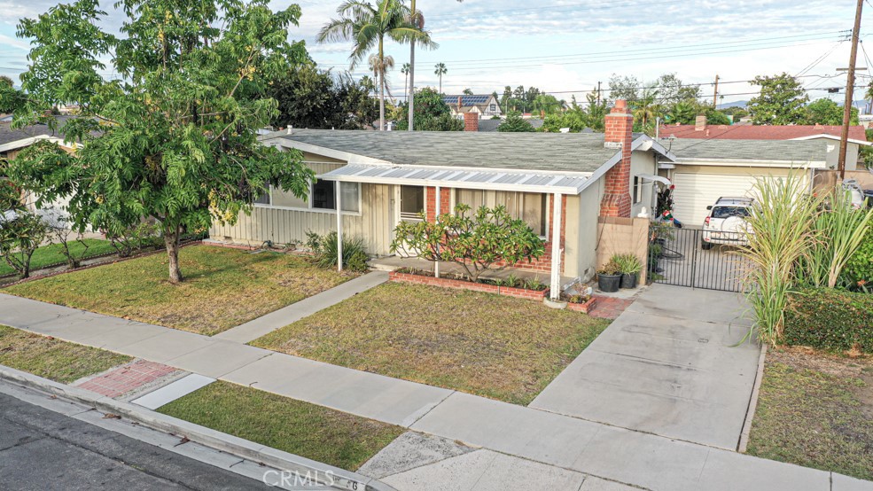 516 S Fann Street, Anaheim CA 92804 - photo 1