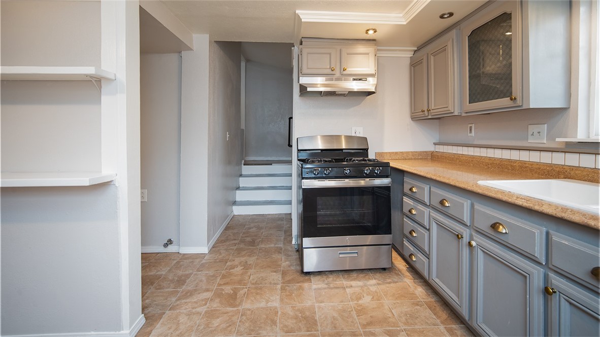Unit 2 Kitchen - 520 E Adele, Anaheim CA 92805 - photo 27
