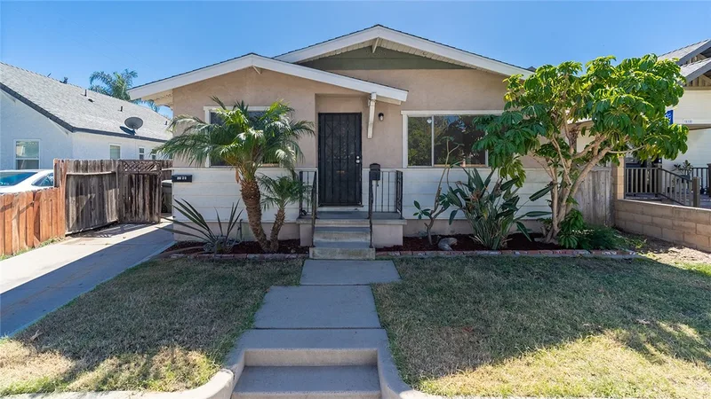 520 E Adele, Anaheim