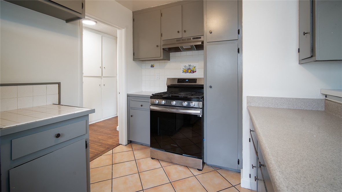 Unit 1 Kitchen - 520 E Adele, Anaheim CA 92805 - photo 7