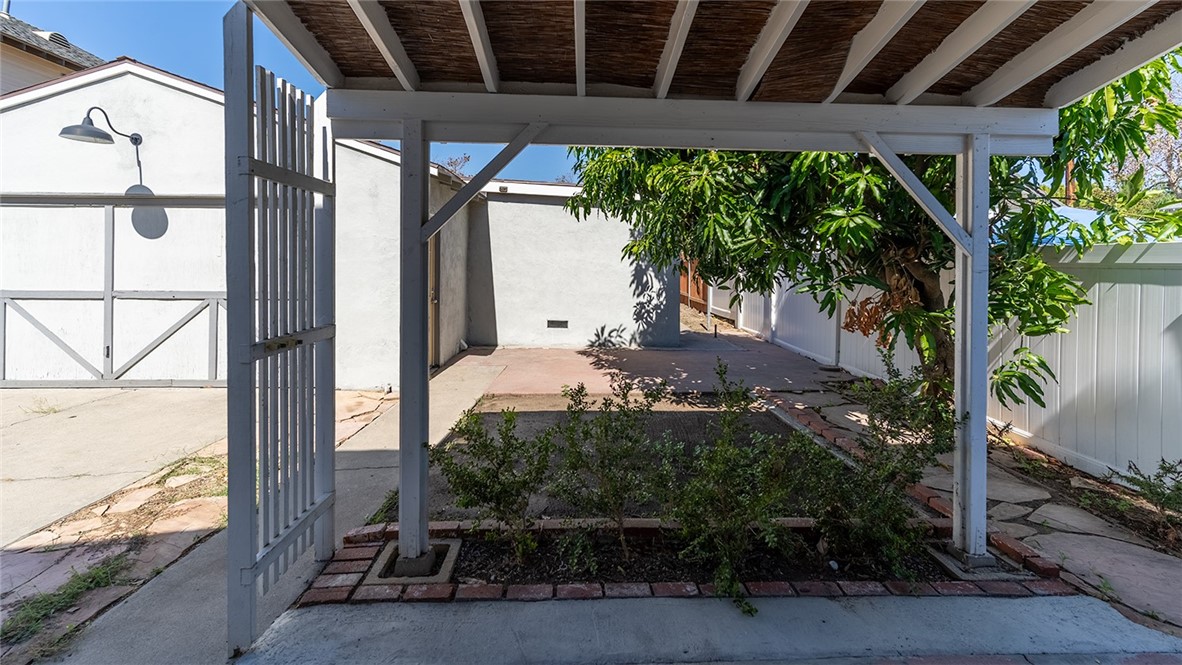 Unit 2 Front Porch - 520 E Adele, Anaheim CA 92805 - photo 24