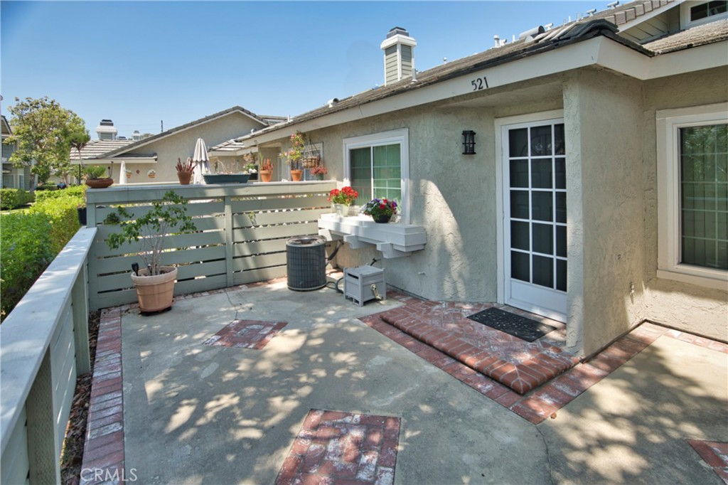 Welcome home to 521 N Clemson Drive - 521 N Clemson Drive 90, Anaheim CA 92801 - photo 1