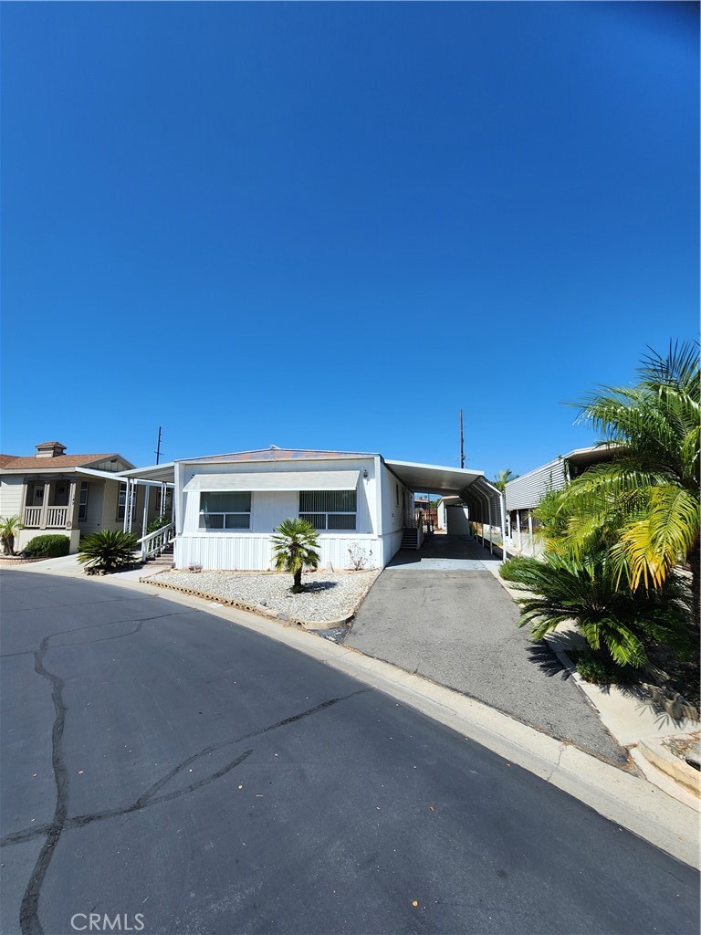 525 N Gilbert, Anaheim CA 92801 - photo 4