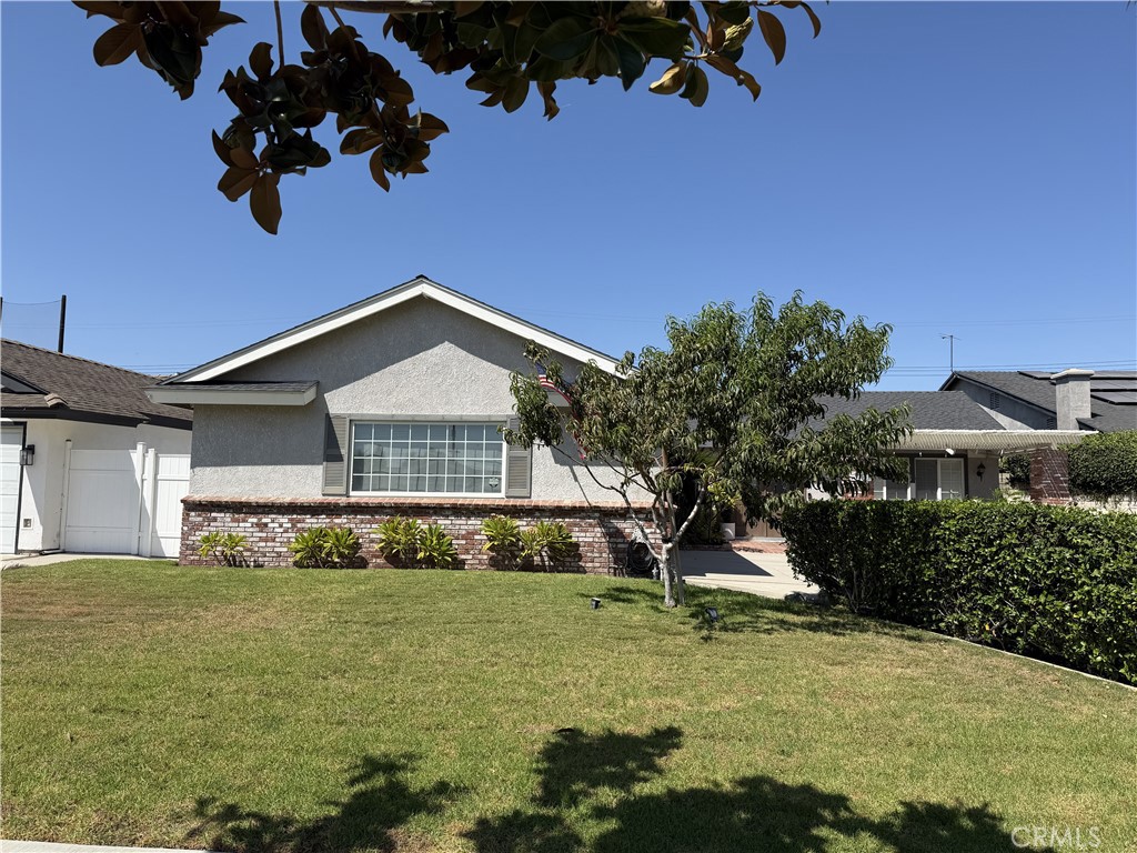 5253 E Woodwind, Anaheim CA 92807 - photo 1