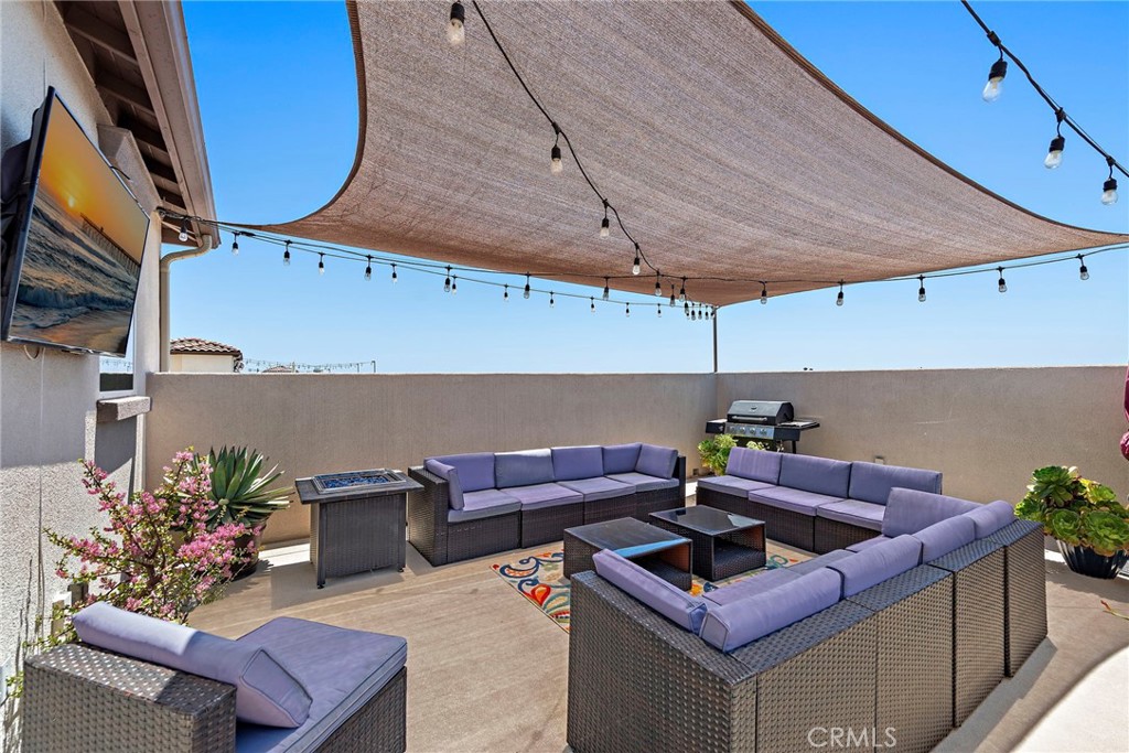 Rooftop Deck To Relax & Entertain! - 527 S Motif Street, Anaheim CA 92805 - photo 1