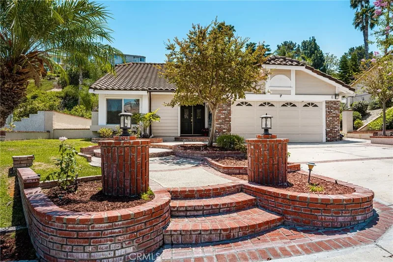 5321 E Big Sky, Anaheim, CA 92807