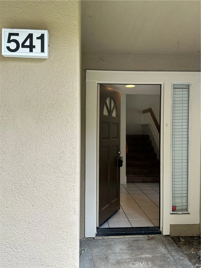 541 S Glenhurst, Anaheim, CA 92808