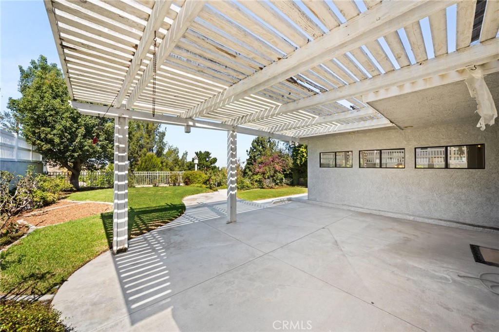 5415 E Estate Ridge, Anaheim CA 92807 - photo 40