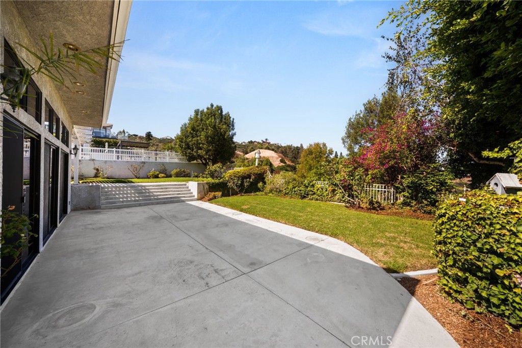 5415 E Estate Ridge, Anaheim CA 92807 - photo 45