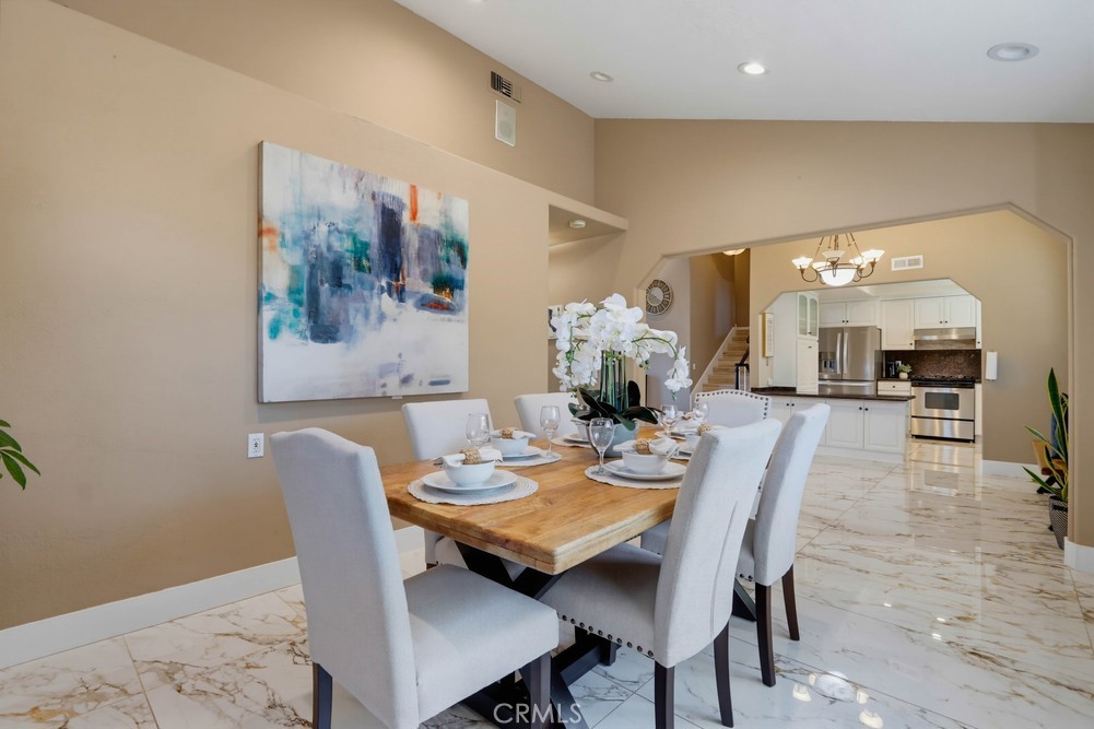 5550 E Edgemar, Anaheim CA 92807 - photo 9