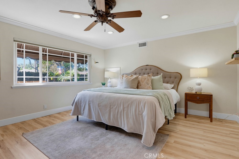 5550 E Edgemar, Anaheim CA 92807 - photo 17