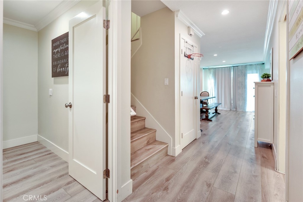 5556 E Vista Del Este, Anaheim CA 92807 - photo 3