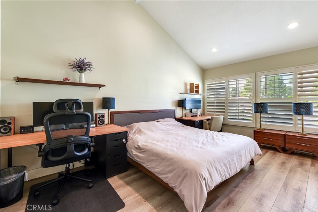 5556 E Vista Del Este, Anaheim CA 92807 - photo 14
