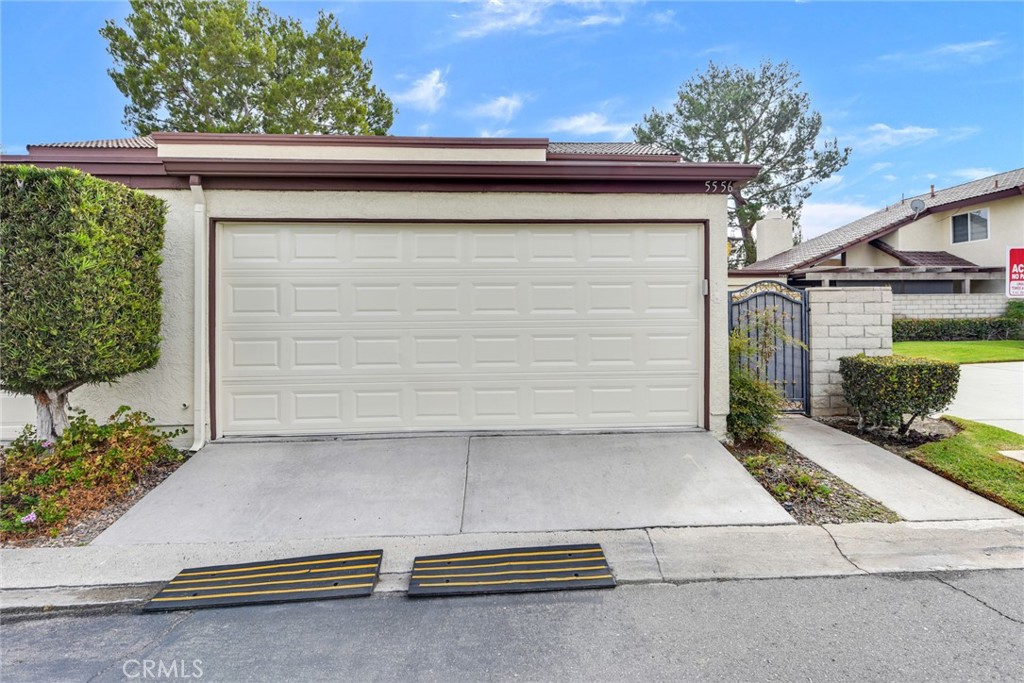 5556 E Vista Del Este, Anaheim CA 92807 - photo 22