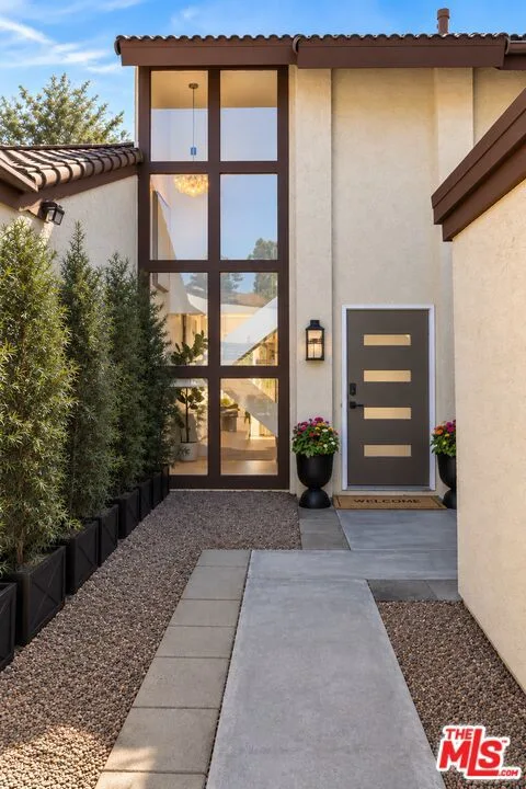 5562 E Vista Del Rio, Anaheim