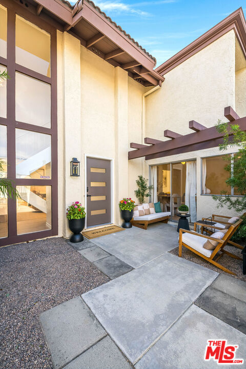 5562 E Vista Del Rio, Anaheim CA 92807 - photo 3