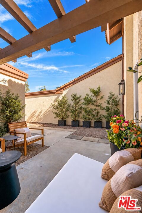 5562 E Vista Del Rio, Anaheim CA 92807 - photo 13