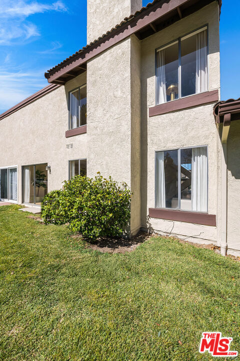 5562 E Vista Del Rio, Anaheim CA 92807 - photo 24