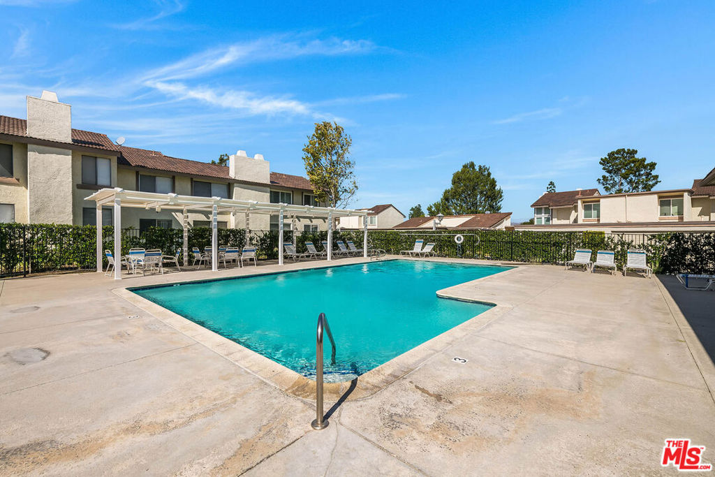 5562 E Vista Del Rio, Anaheim CA 92807 - photo 28