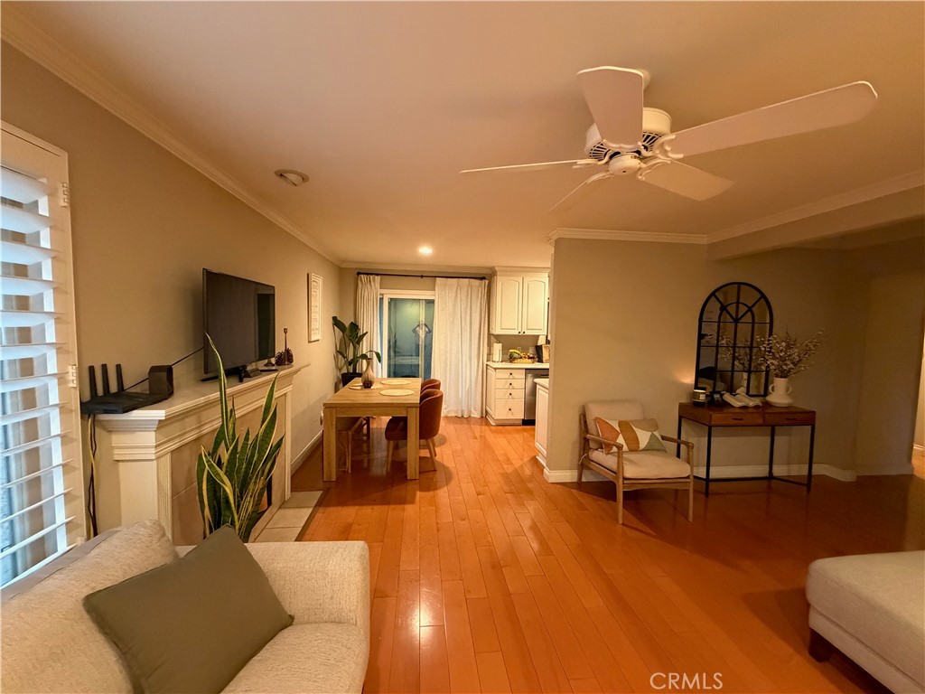 Living & Dinning - 5651 E Plaza De Santos, Anaheim CA 92807 - photo 4