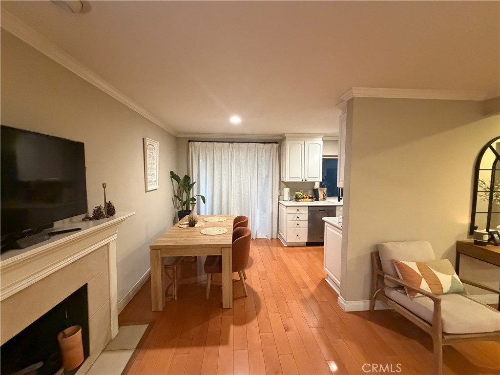 5651 E Plaza De Santos, Anaheim CA 92807 - photo 6