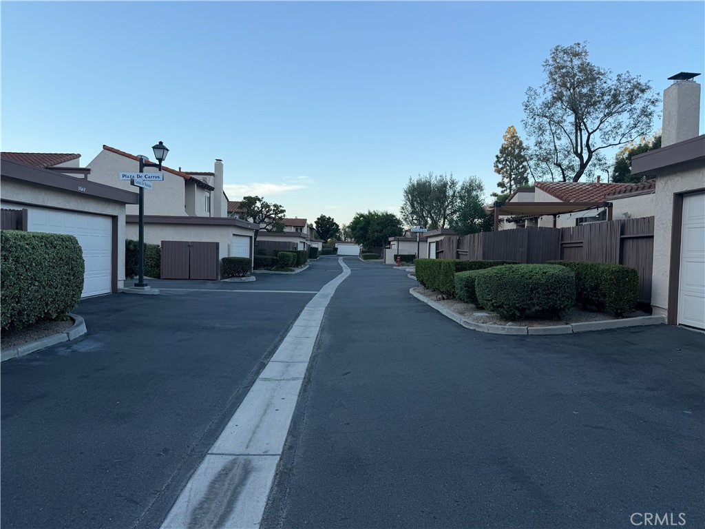 5651 E Plaza De Santos, Anaheim CA 92807 - photo 13