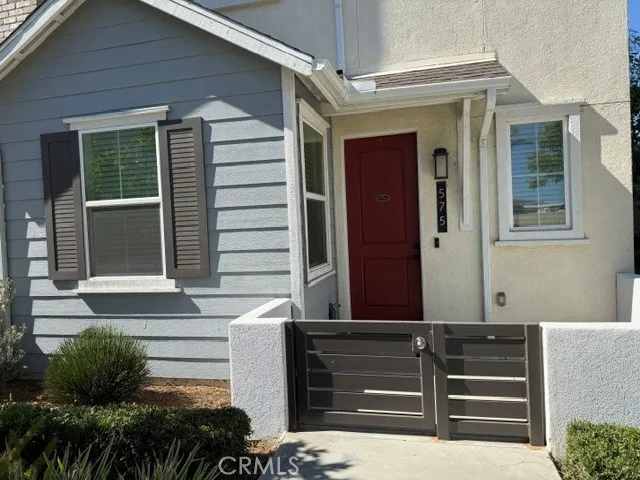 575 S Mosaic, Anaheim, CA 92805