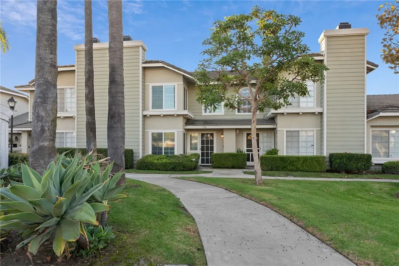 576 N Clemson Drive 114, Anaheim, CA 92801