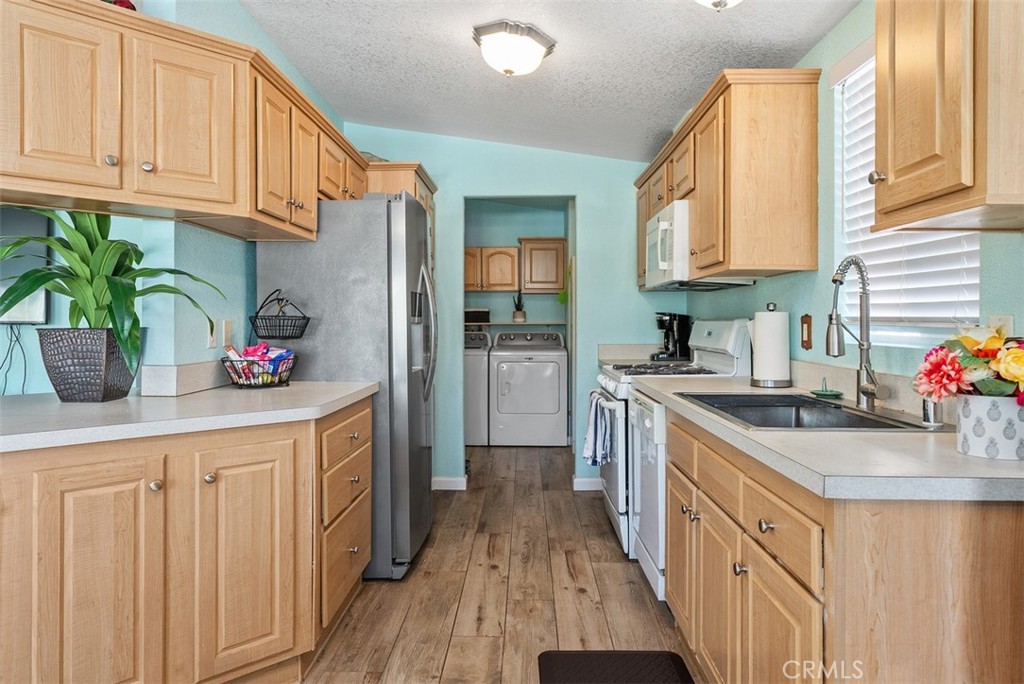 5815 E La Palma Ave Avenue E 302, Anaheim CA 92807 - photo 19