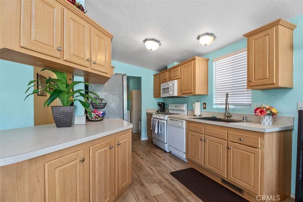 5815 E La Palma Ave Avenue E 302, Anaheim CA 92807 - photo 21
