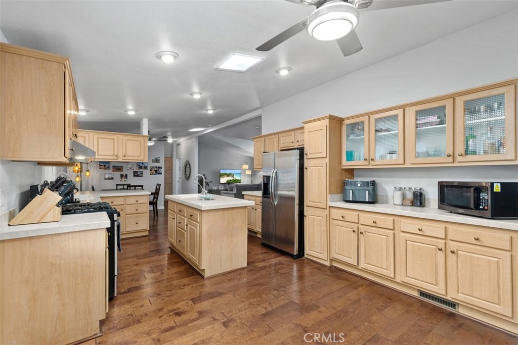 5815 E La Palma Avenue 163, Anaheim CA 92807 - photo 13