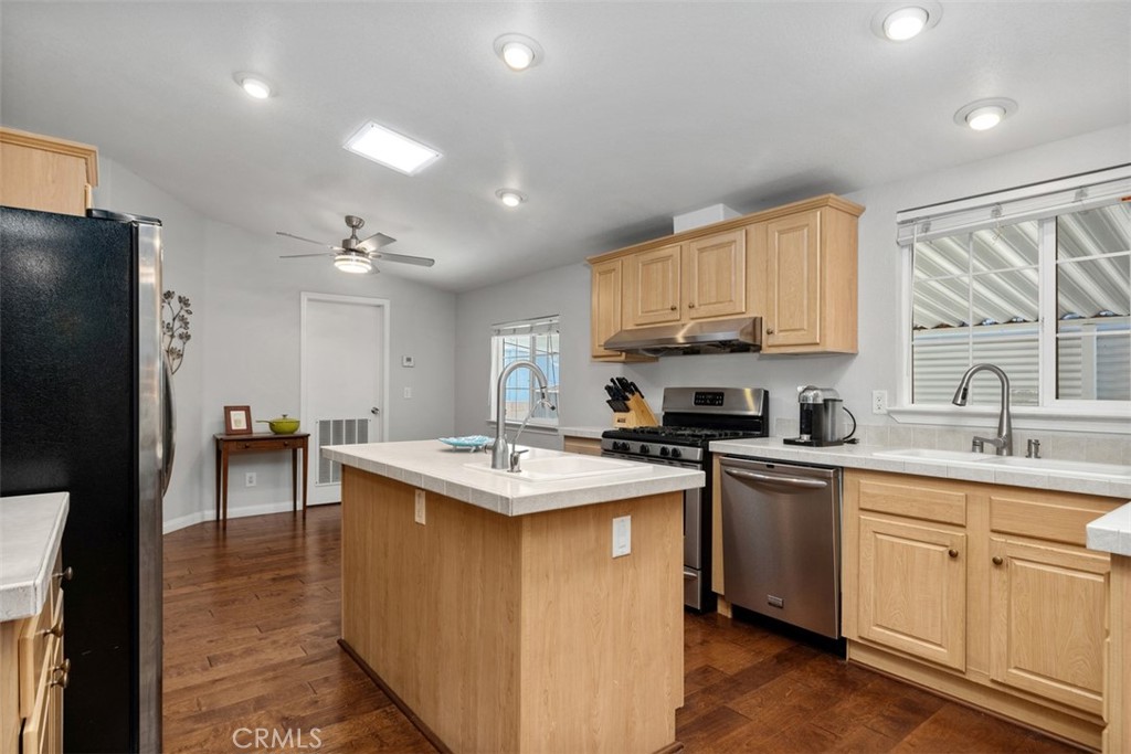 5815 E La Palma Avenue 163, Anaheim CA 92807 - photo 14