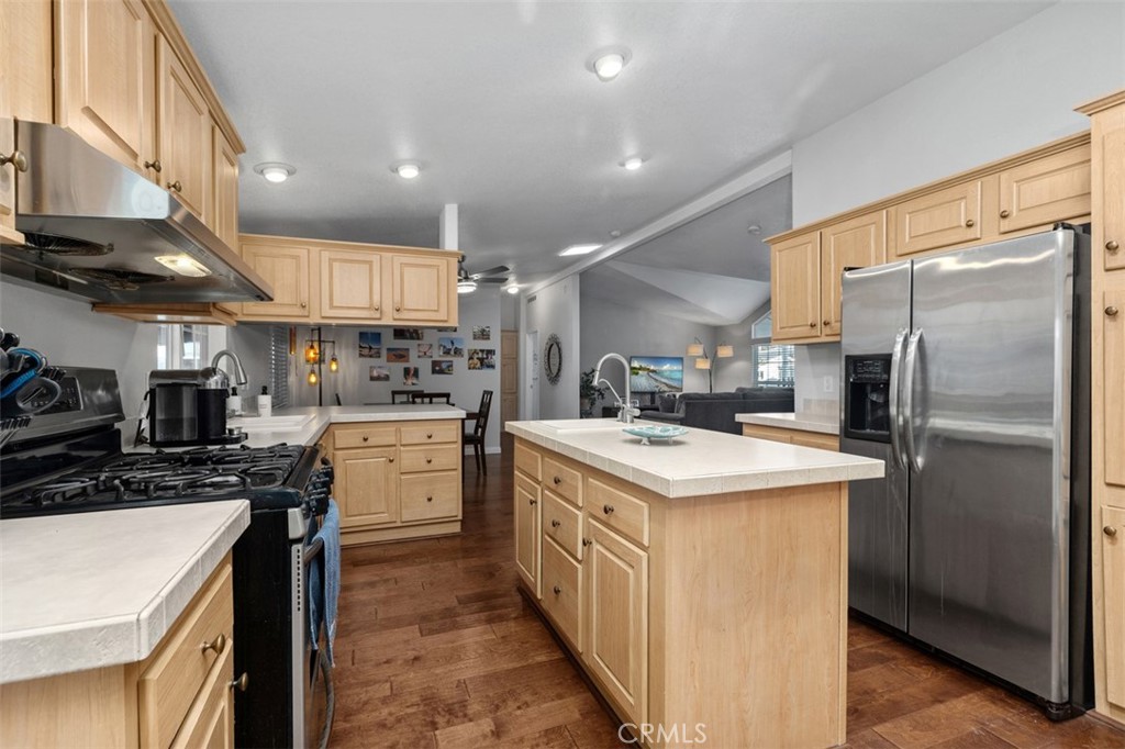 5815 E La Palma Avenue 163, Anaheim CA 92807 - photo 16