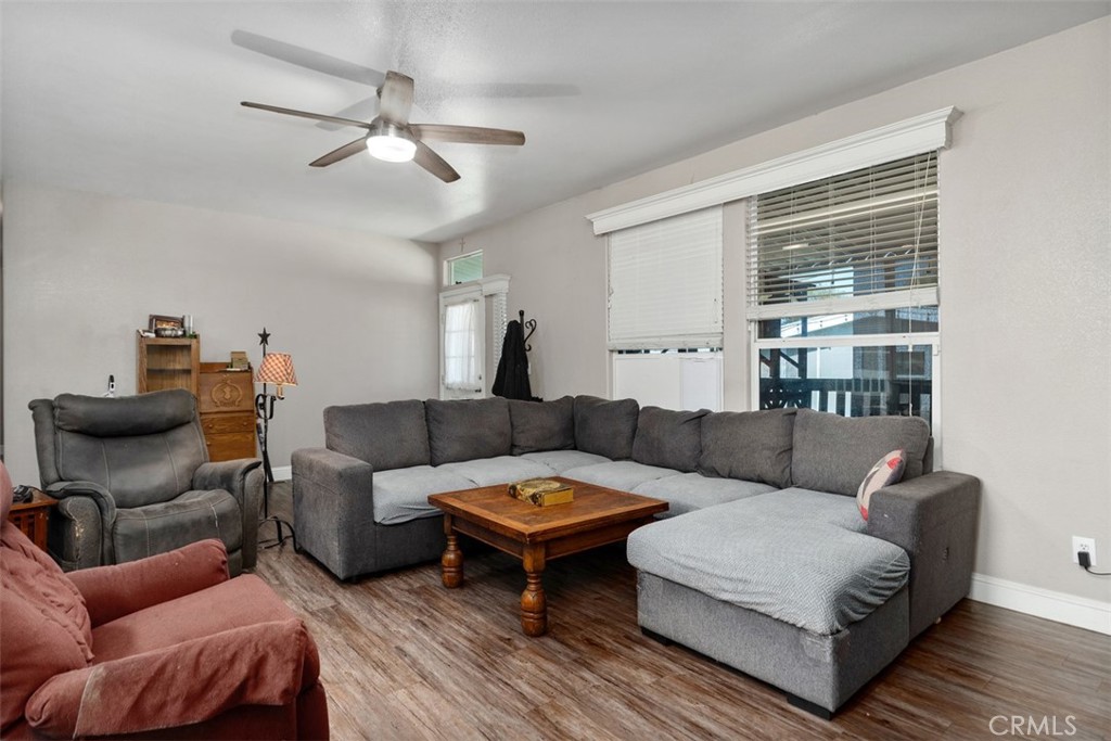 Spacious family room with Chef's Luxury Kitchen - 5815 La Palma Ave 304, Anaheim CA 92807 - photo 13