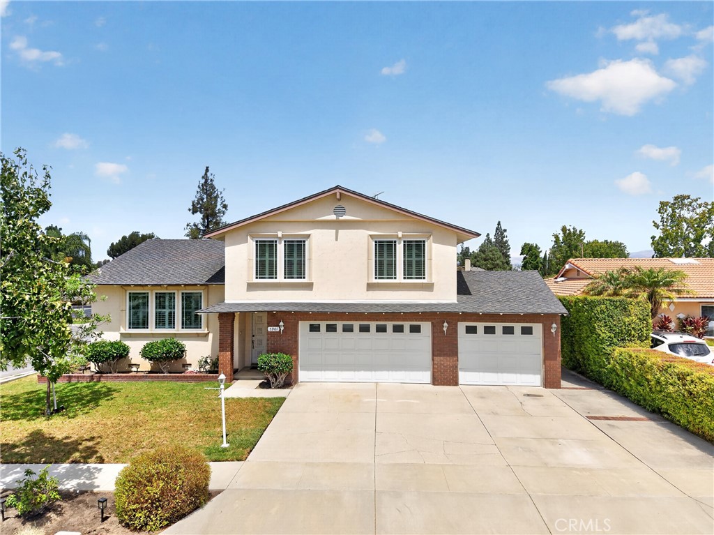 Welcome to 5901 E Hadrians Crescent! - 5901 E Hadrians Crescent, Anaheim CA 92807 - photo 1