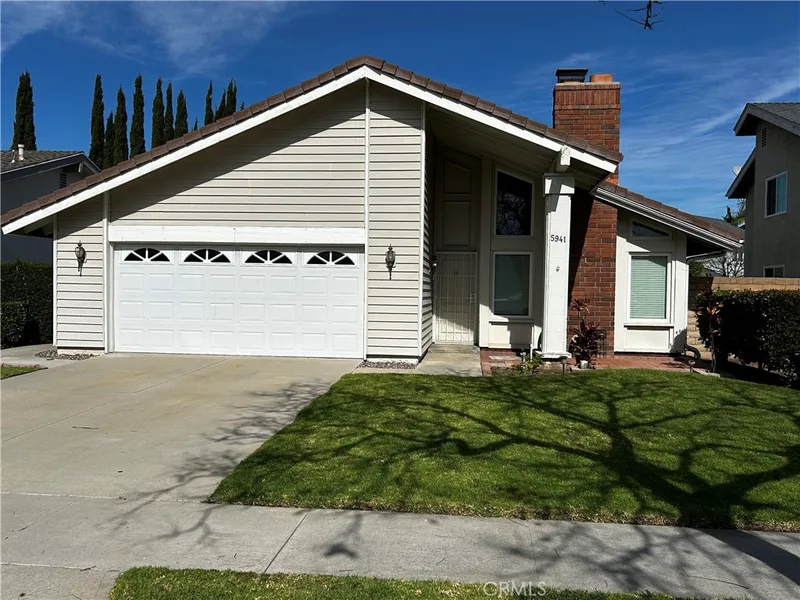 5941 E Camino Correr, Anaheim, CA 92807