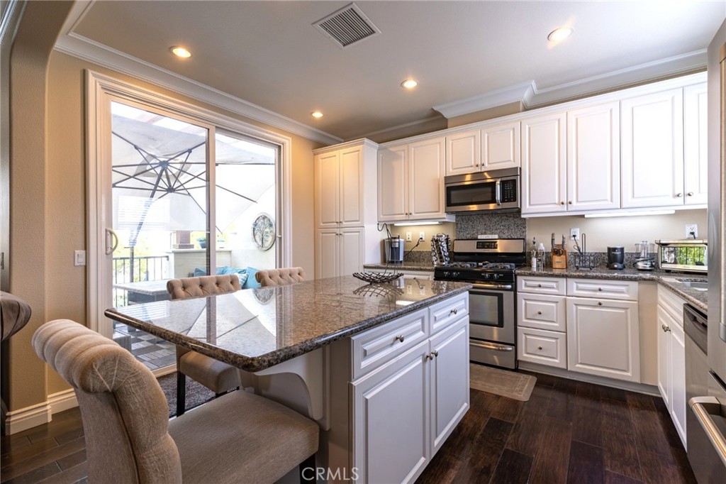 597 S Kroeger Street, Anaheim CA 92805 - photo 4