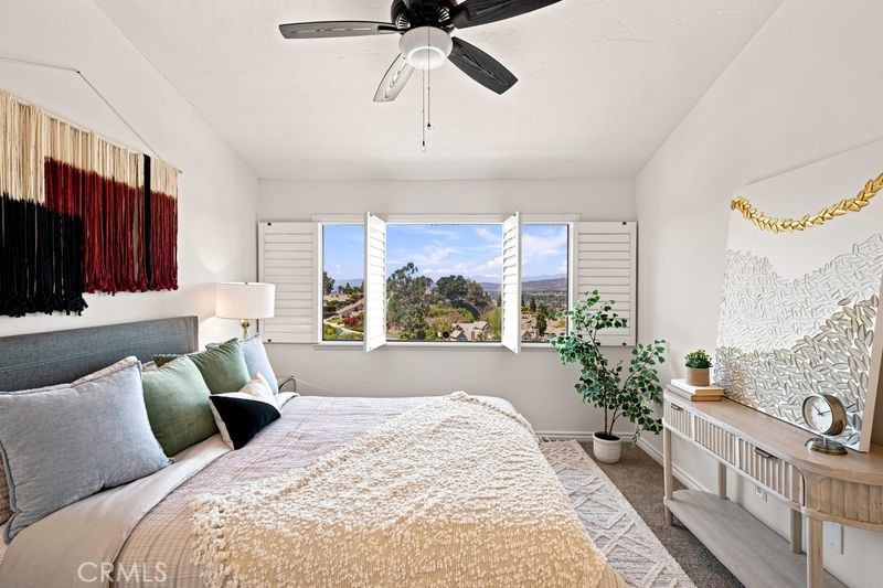 6011 E Montefino, Anaheim CA 92807 - photo 8