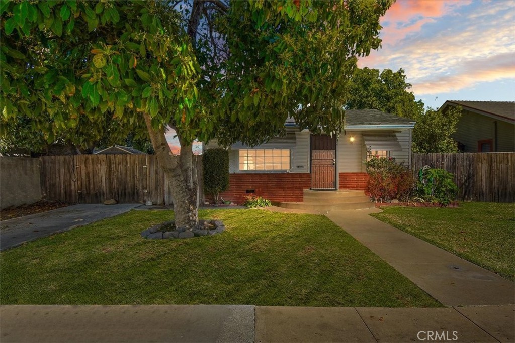 604 S Claudina Street, Anaheim CA 92805 - photo 1
