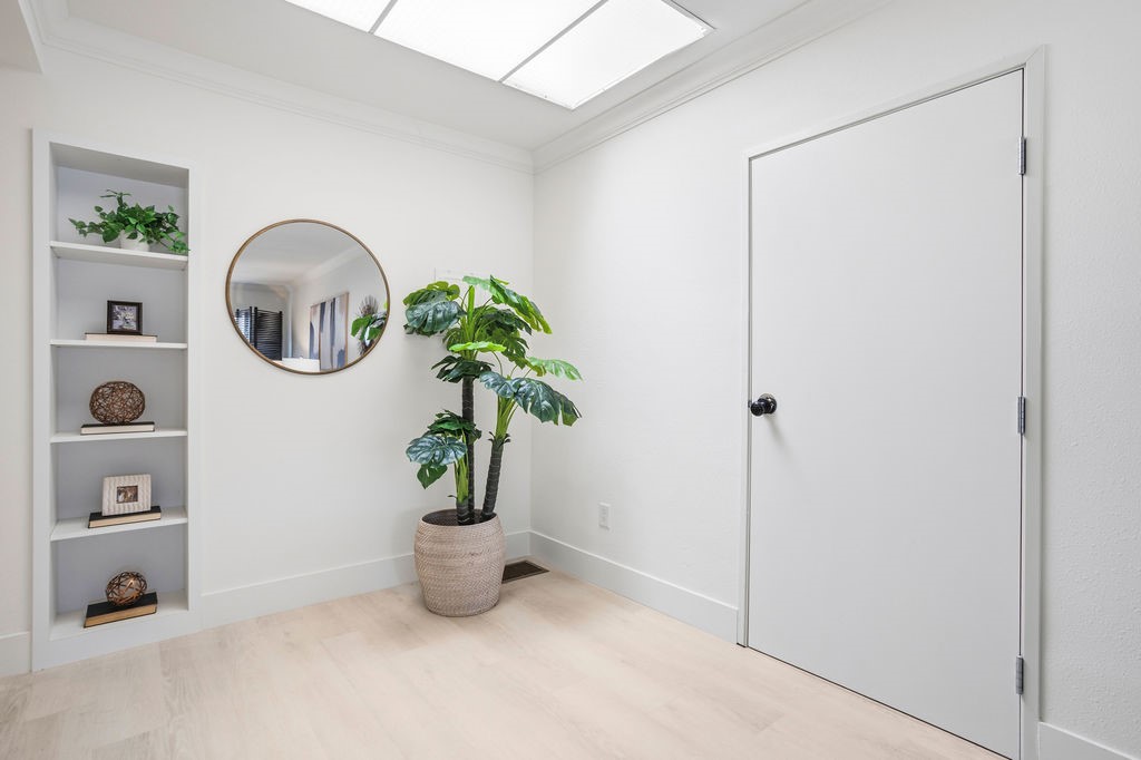 607 N Anaheim Boulevard, Anaheim CA 92805 - photo 9