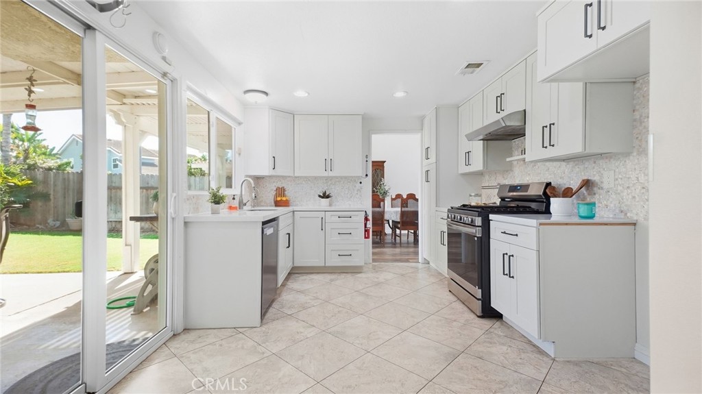 6080 E Avenida Arbol, Anaheim CA 92807 - photo 7
