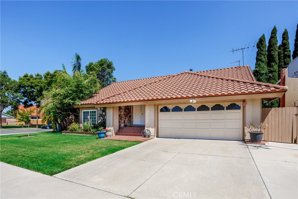 6111 E Calle Pantano, Anaheim CA 92807 - photo 1